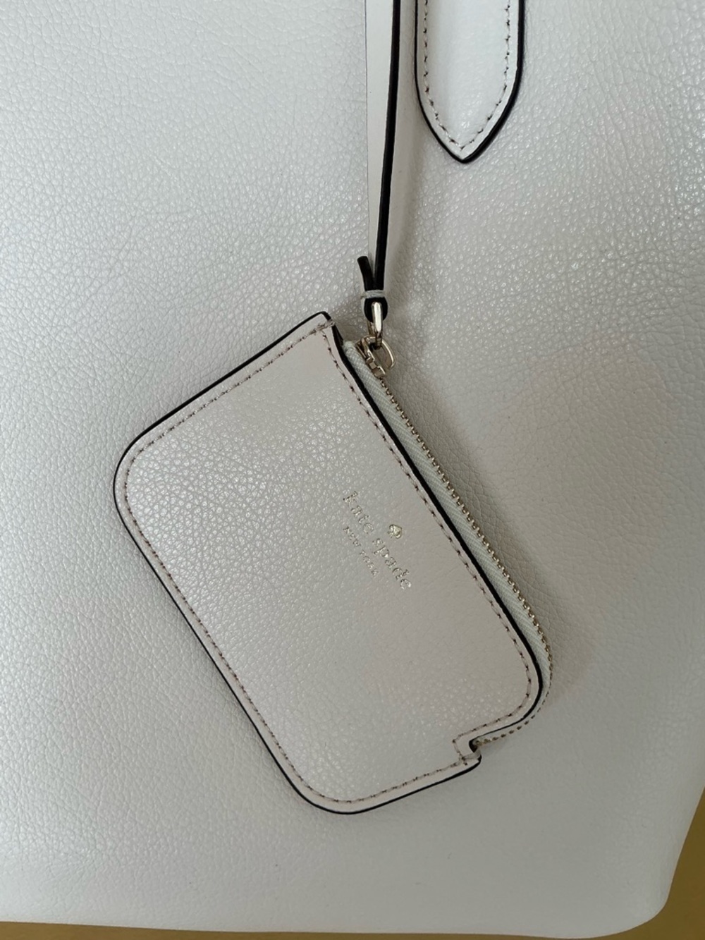 Reversible Tote Bag, Orange & Cream Kate Spade, w/ detachable mini zip bag - Picture 7 of 8